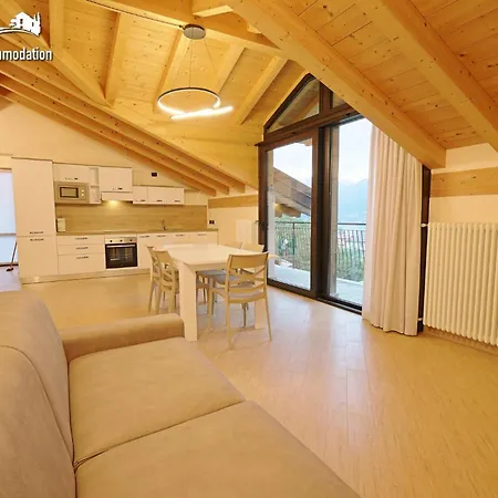 Villa Erika A Cremia Apartment *